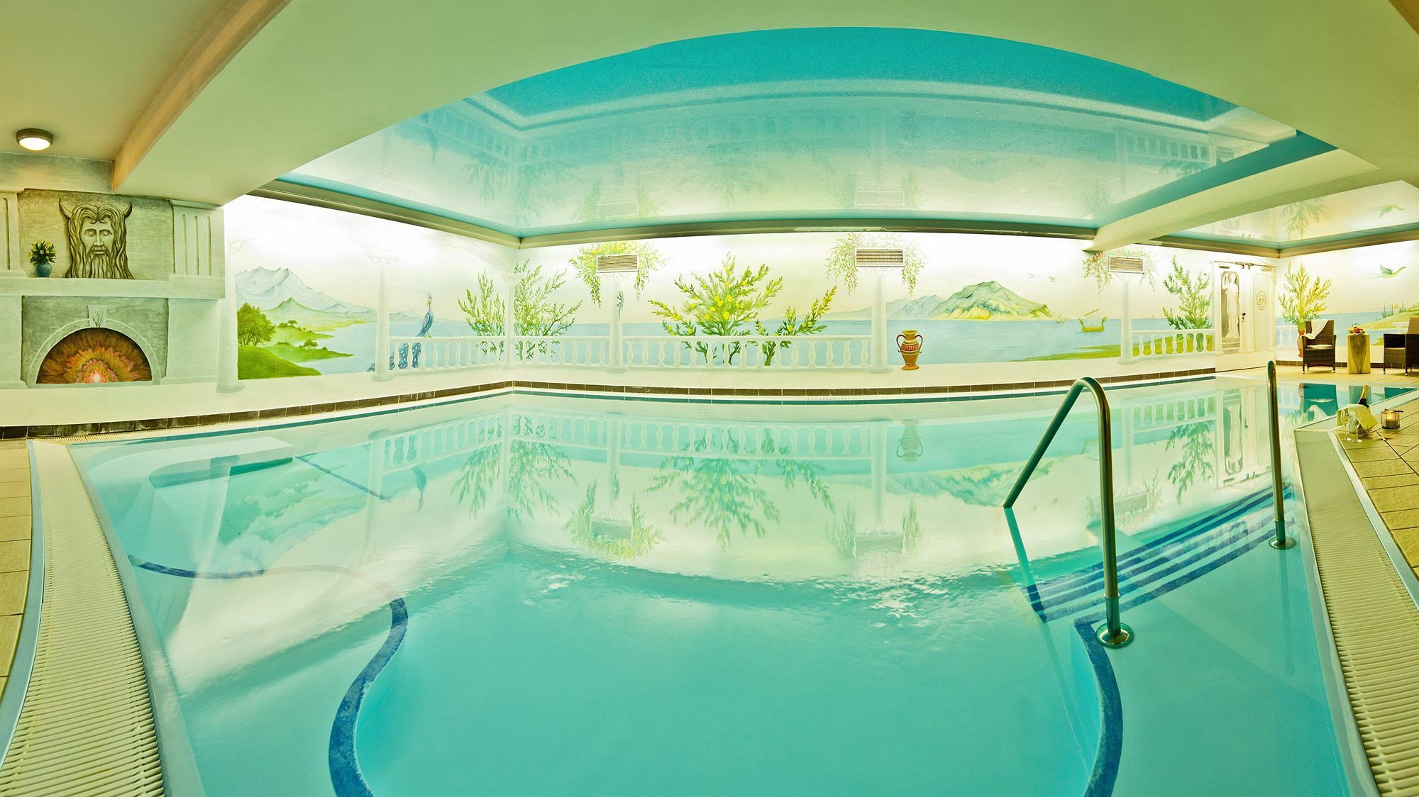 Ostseehotel Villen Im Park - Ein Rovell Hotel ゼーバート・ヘリングスドルフ エクステリア 写真
